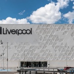 Liverpool Paseo Queretaro Facade. Architektonické studio: Miguel de la Torre. Foto: Jaime Navarro